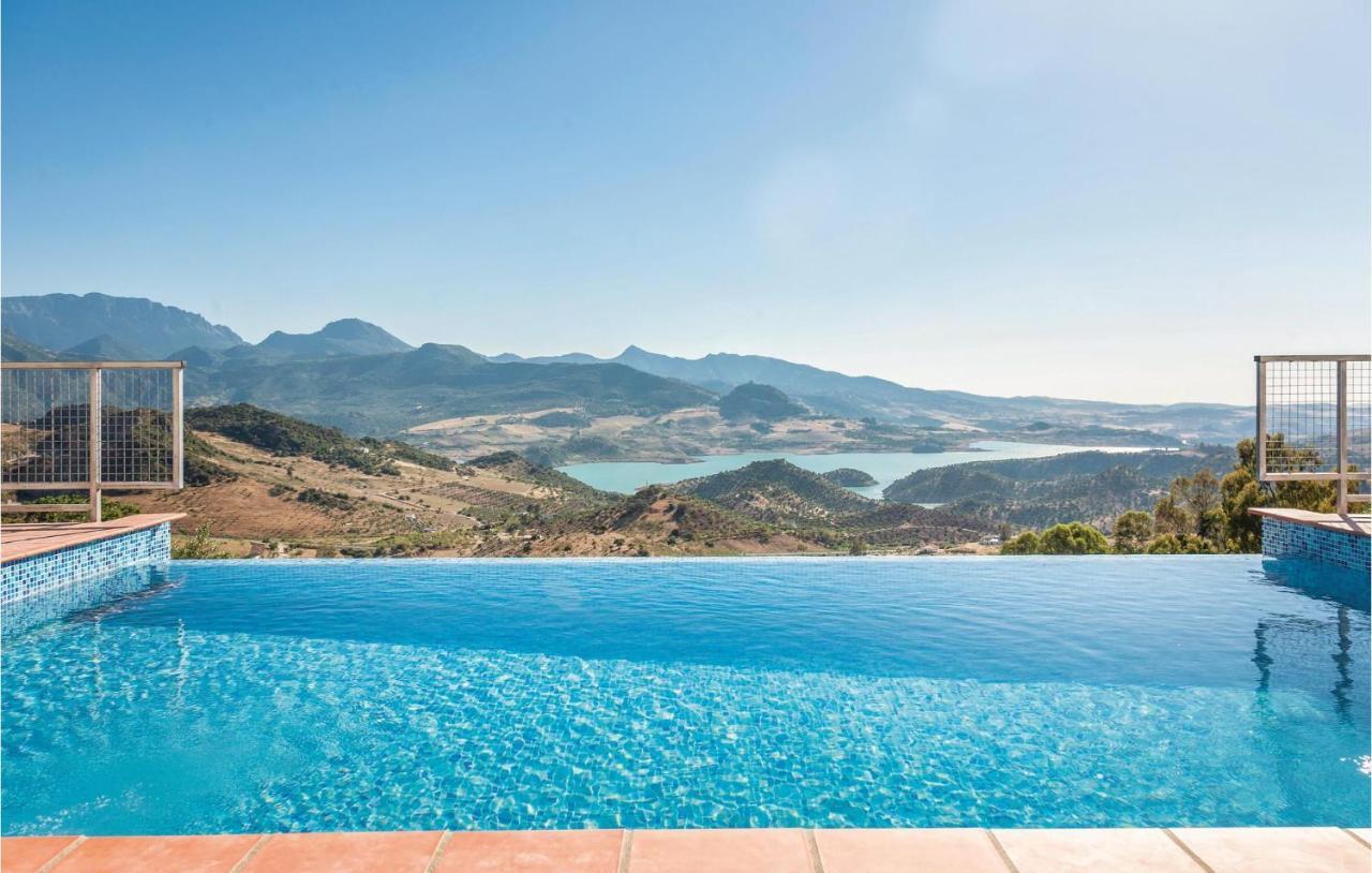 Awesome Home In Cadiz With Swimming Pool El Gastor Buitenkant foto